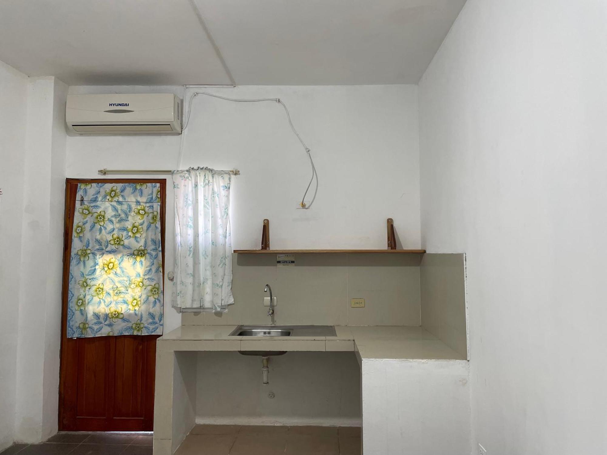 Casa De Huespedes "Darling" Hotel Puerto Baquerizo Moreno Bagian luar foto